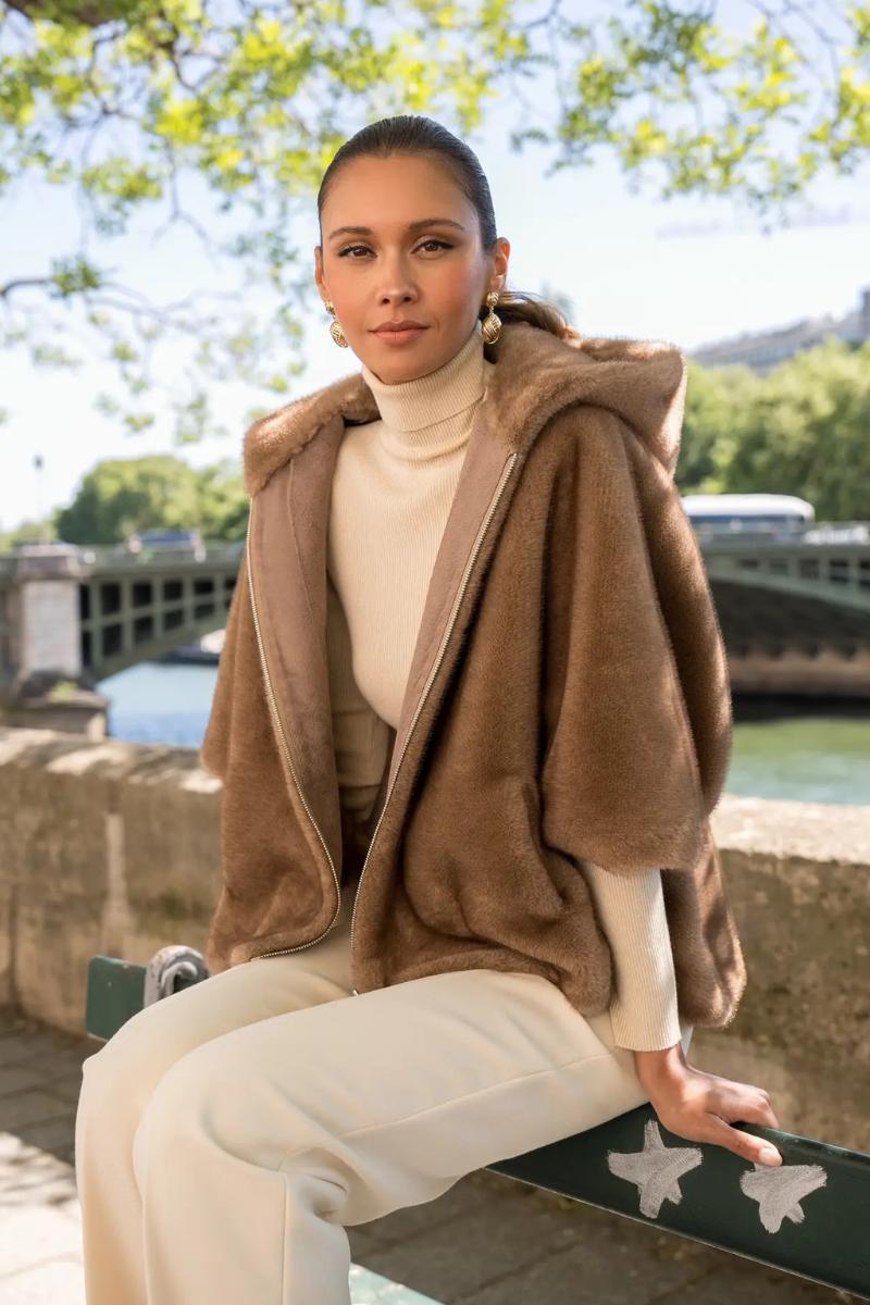 Capejasje imitatiebond camel Capejasje