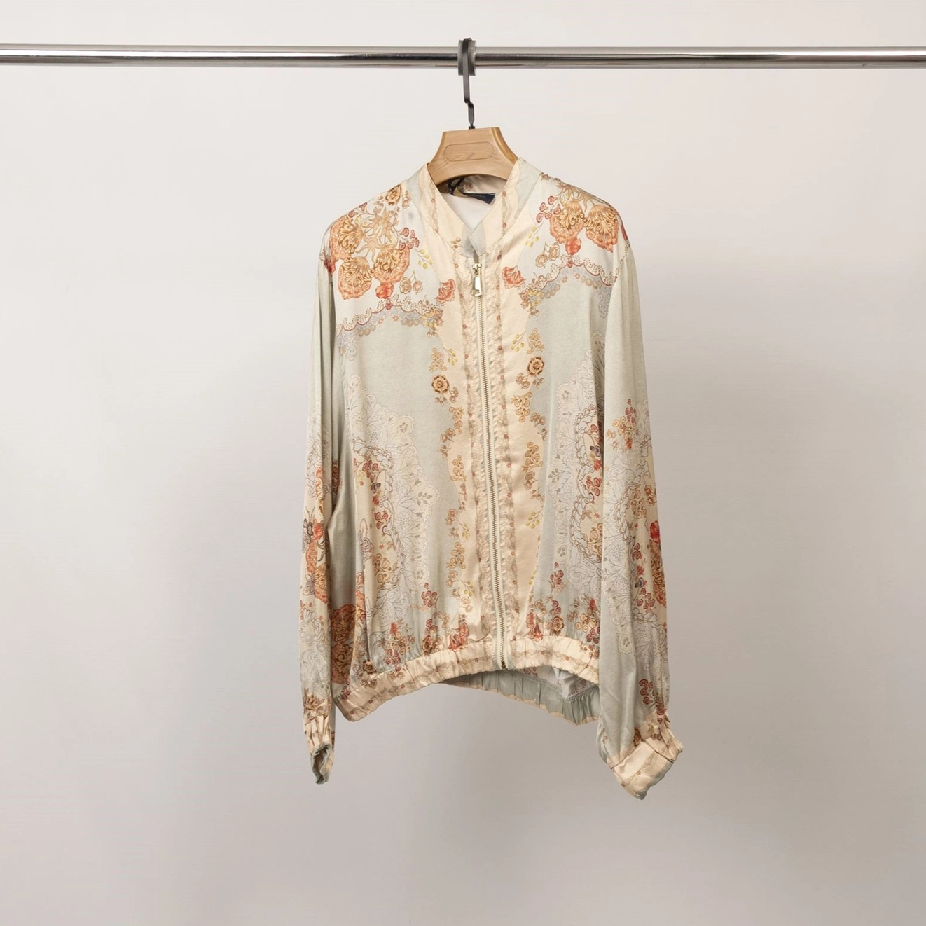 Satijnen jasje groen grijs Capejasje